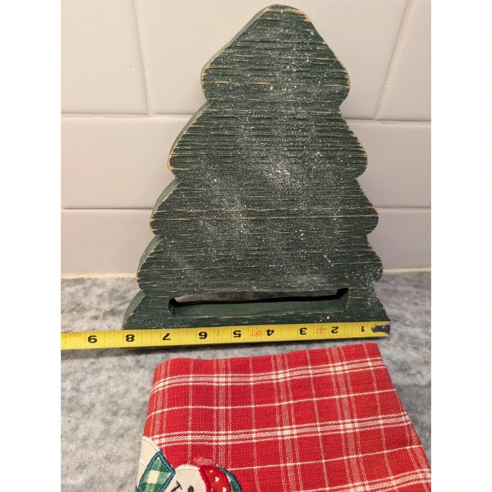 Crafty Wooden Christmas Tree Tea Towel Holder With Towel